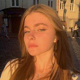 UI/UX дизайнер